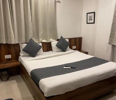Indore House | Hotel Raja Palace