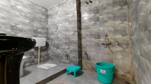 Faizabad House | Hotel Raju Homestay Ayodhya 150 Meters from Shree Ram Janmbhoomi Temple 200 Meters from Ayodhya Dham Railway Station