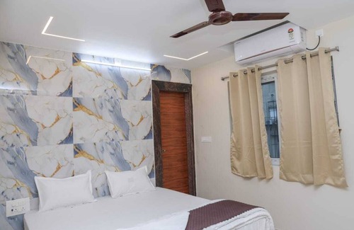 Tirupati Hotel | Hotel rama grand