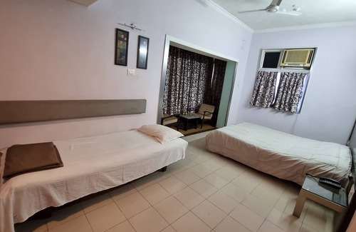 Deccan Gymkhana Hotel | Hotel Raviraj