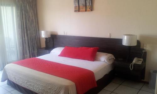 Amatitlan Hotel | Hotel Real del Sol