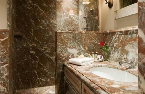 Historical Center Bruges Hotel | Hotel Relais Bourgondisch Cruyce - A Luxe Worldwide Hotel