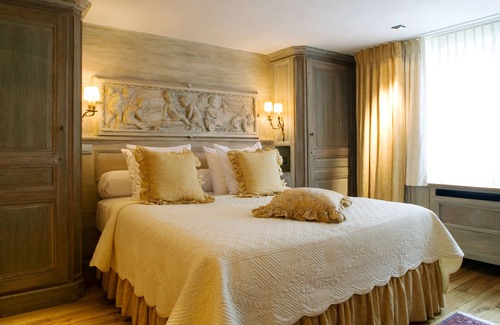 Historical Center Bruges Hotel | Hotel Relais Bourgondisch Cruyce - A Luxe Worldwide Hotel