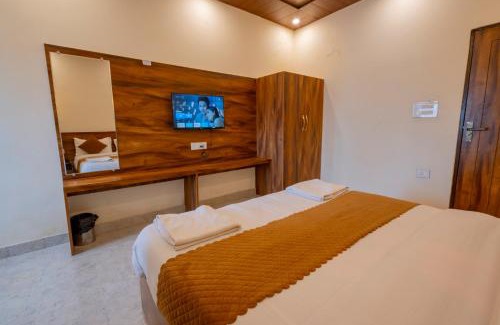 Rishikesh Hotel | Hotel Relax Inn Ganga Rishikesh