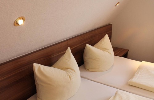 Rothenburg Old Town Hotel | Hotel Restaurant Café Uhl