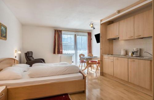 Santa Cristina Val Gardena Apartment | Hotel Residence Gardena Stevia 200