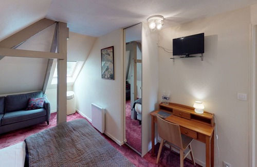 Pont-Aven Hotel | HOTEL RESTAURANT DE CHARME LES MIMOSAS