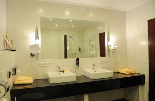 Haldern Hotel | Hotel Restaurant Doppeladler