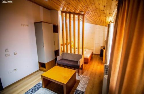 Korce Hotel | Hotel Restorant Delisia