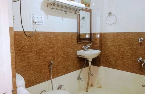 Manali Hotel | Hotel Rising Star