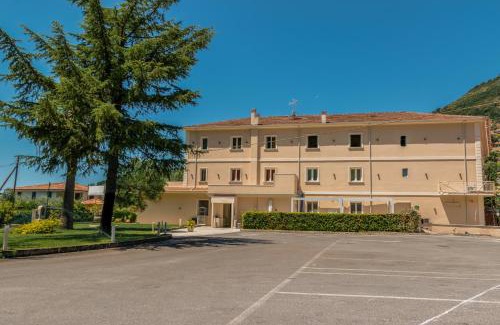 Lamezia Terme Hotel | Hotel Ristorante La Mimosa