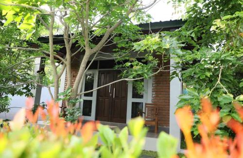 Ipalogama Hotel | Hotel Ro Kalawewa - Anuradhapura District