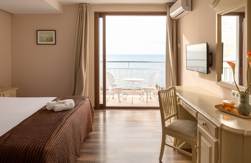 Lloret Town Center Hotel | Hotel Roger de Flor Seleqtta