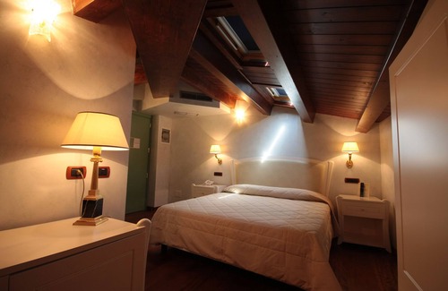 Sulmona Hotel | Hotel Rojan