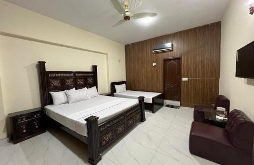 Lahore House | Hotel Royal one