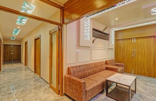 Gorakhpur House | Hotel Royal Regency Palace Vijay chowk Gorakhpur