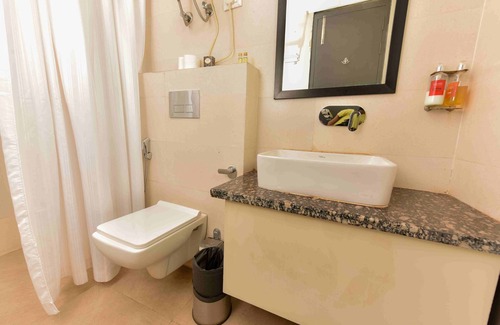 Kirti Nagar Hotel | Hotel Royal Saffron By Majesta Stays