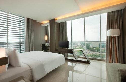 Palembang Hotel | Hotel Santika Radial Palembang