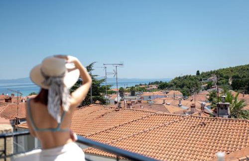 Polichrono Apartment | Hotel Sarikas