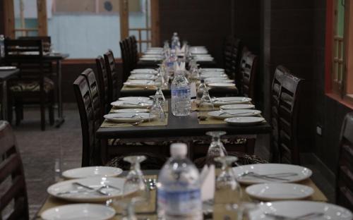 Shamshi Hotel | Hotel Sarla Regency