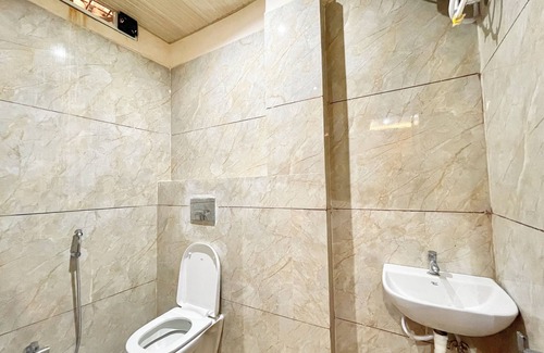 Ujjain Hotel | Hotel Satyam Palace - near Temple