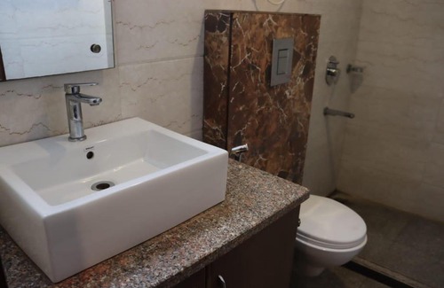 Mahipalpur Hotel | hotel Shubh Grand Near Delhi Airport