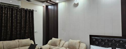 Faizabad House | Hotel Siddhi Palace, Ayodhya Near Ram Mandir