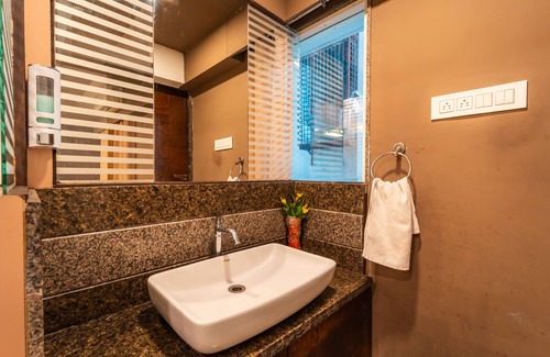 Indore Hotel | Hotel Signature Planet