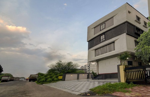 Indore Hotel | Hotel Signature Planet