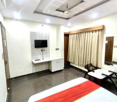 Basai House | Hotel Silver Corridor