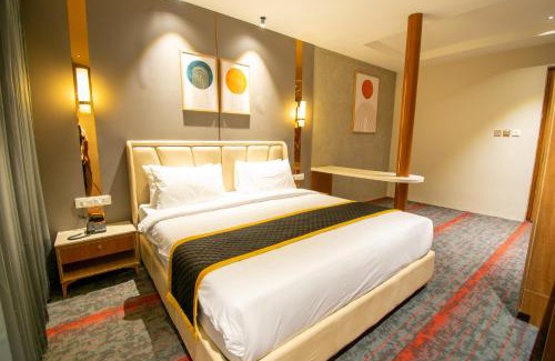 Bengaluru Hotel | Hotel Sing 65