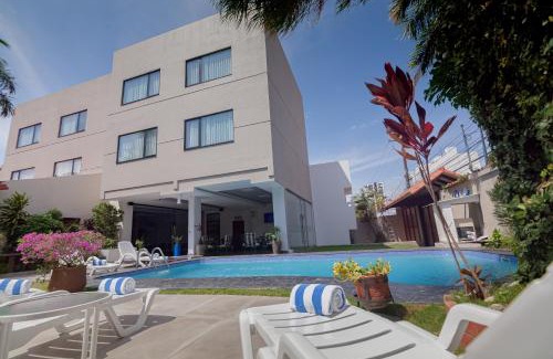 Santa Cruz Hotel | Hotel Sirari By Regina