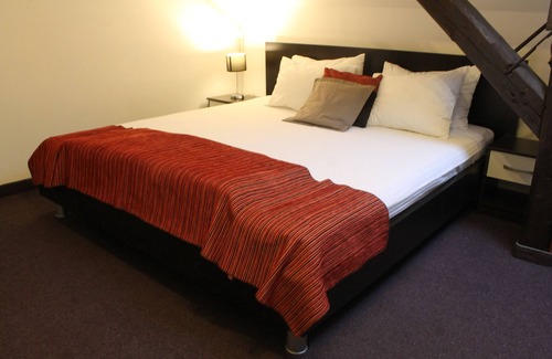 Old Town Hotel | Hotel Sokak