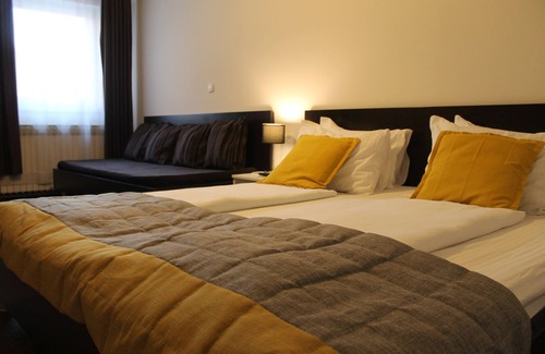 Old Town Hotel | Hotel Sokak