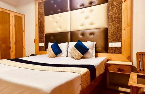 Manali Hotel | Hotel Solitaire