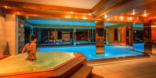 Morzine Hotel | Hotel & Spa Le Dahu
