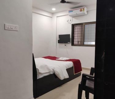 Kharadi Hotel | Hotel Spark Inn