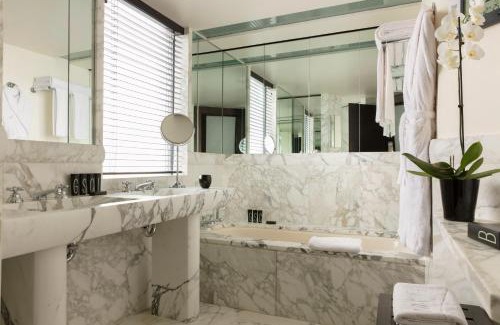 16th Arrondissement Hotel | Hotel Square