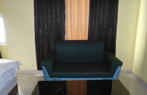 Chunar Hotel | Hotel SS Grand & Multicuisine Restaurant