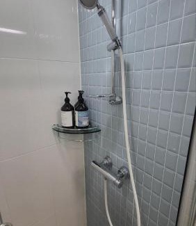 Seocho-dong Apartment | # Hotel Style # Cozy # Gangnam Plastic # Super Station Area # High-rise City View # Airport Bus # Comfort in the City # Gangnam-daero # Chromecast