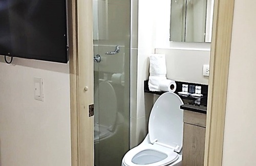 Laureles - Estadio Hotel | Hotel Suite Comfort