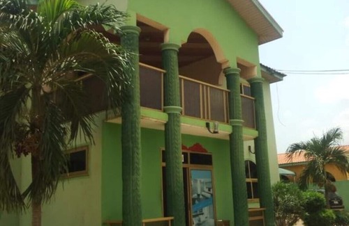 Tema House | Hotel suite in the heart of ghana