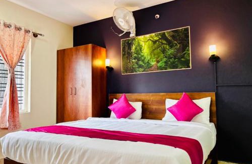 Ramamurthy Nagar Hotel | Hotel Sujatha Residency