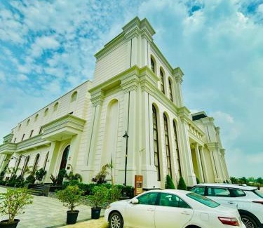 Sangrur Hotel | Hotel Sukh Farm 5-minute drive to Banasar Bagh