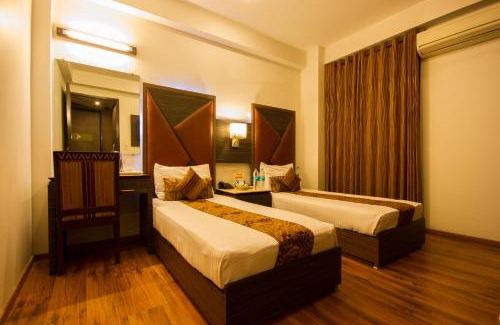 Karol Bagh Hotel | Hotel Sunstar Heights