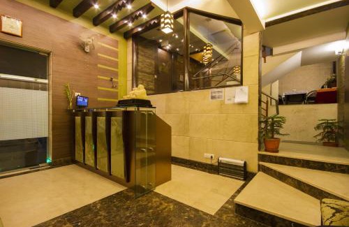 Karol Bagh Hotel | Hotel Sunstar Heights