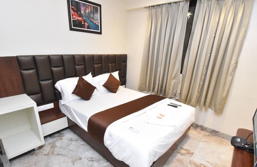 Rabale Hotel | Hotel Swagath Residency