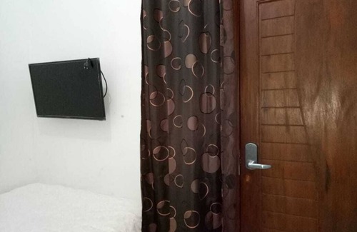 Tangerang Hotel | Hotel Syariah Mama Kutajaya Pasar Kemis