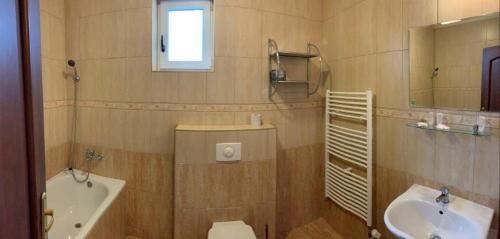 Malacky Hotel | Hotel TATRA