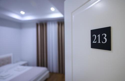Erseke Hotel | Hotel Taverna Zisi